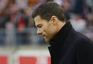 pg热门游戏-药厂队史最佳主帅？阿隆索带队夺得队史德甲首冠，3年夺3冠!!