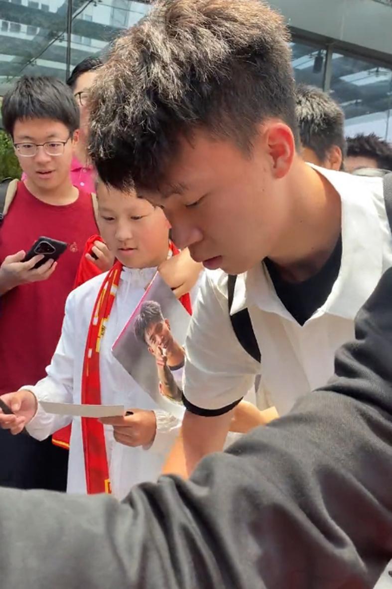 pg老虎机-王钰栋率U22争第一！亚泰双星战玉昆 海牛拿1分 苏帅趁你病要你命