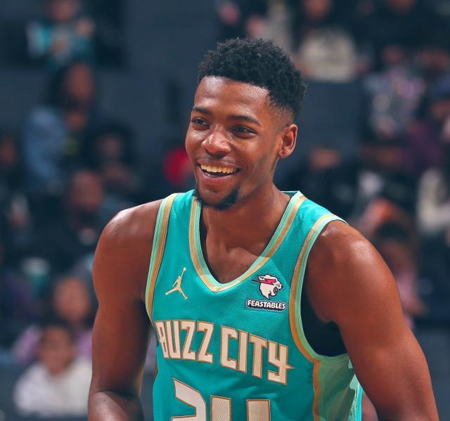 pg老虎机-谁是水货？榜眼米勒背靠背轰30+ 本届新秀第一人！